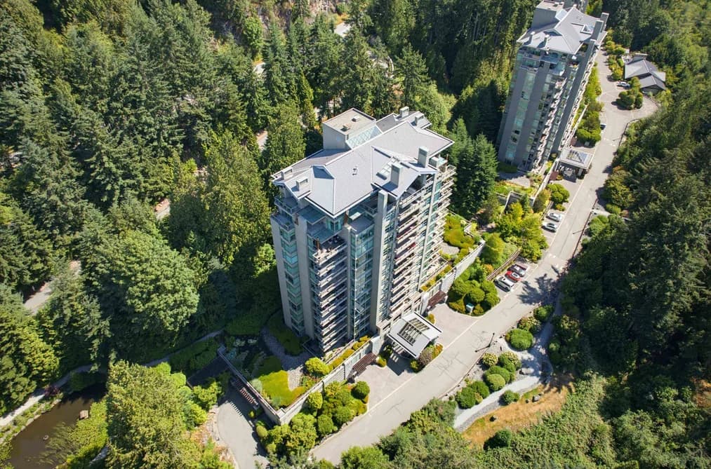 402 3355 CYPRESS PLACE, West Vancouver, BC — Residential for Sale - Main Photo