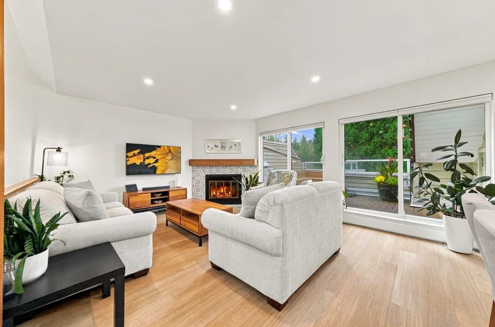 402 3441 CURLE AVENUE, Burnaby, BC — Residential for Sale - Photo 2
