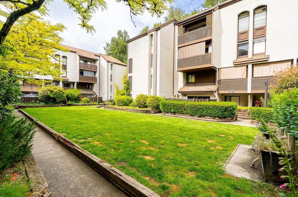 402 365 GINGER DRIVE, New Westminster, BC — Residential for Sale - Main Photo