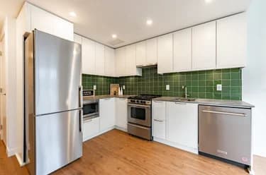 Condo for sale at 402 648 Lea Avenue Coquitlam British Columbia - MLS: R3121389