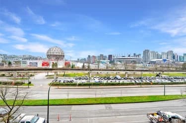 Condo for sale at 403 1188 Quebec Street Vancouver British Columbia - MLS: R3138894
