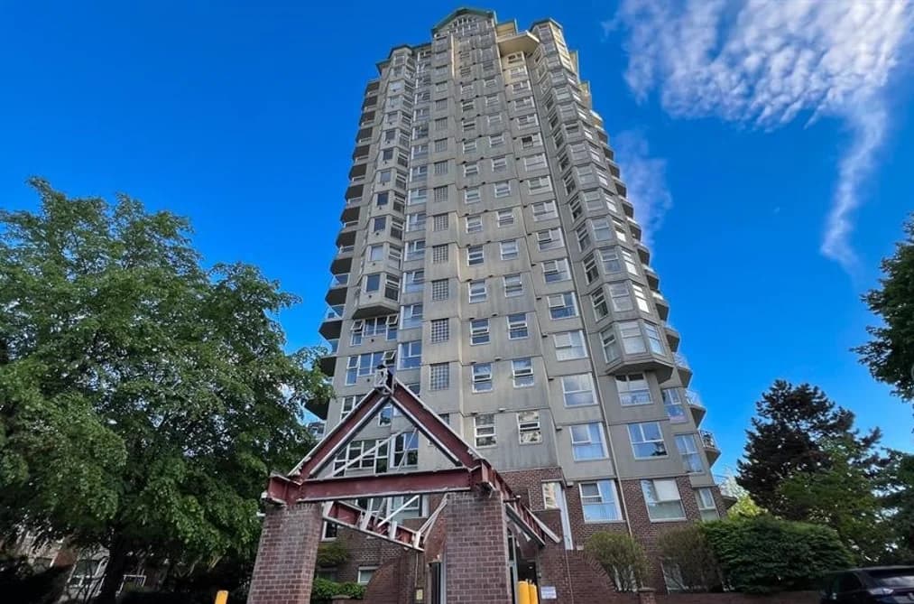 403 1250 QUAYSIDE DRIVE, New Westminster, BC — Residential for Sale - Main Photo