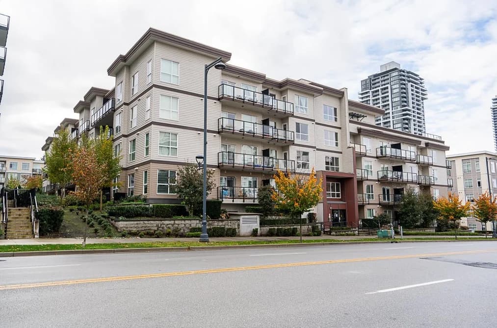 403-13768 108 Ave, Surrey, BC - Condo for Sale - Photo 2 of 34 403-13768 108 Ave, Surrey, BC - Condo for Sale - Photo 2 of 34