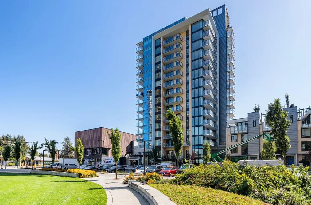 403 1471 HUNTER STREET, North Vancouver, BC — Residential for Sale - Main Photo