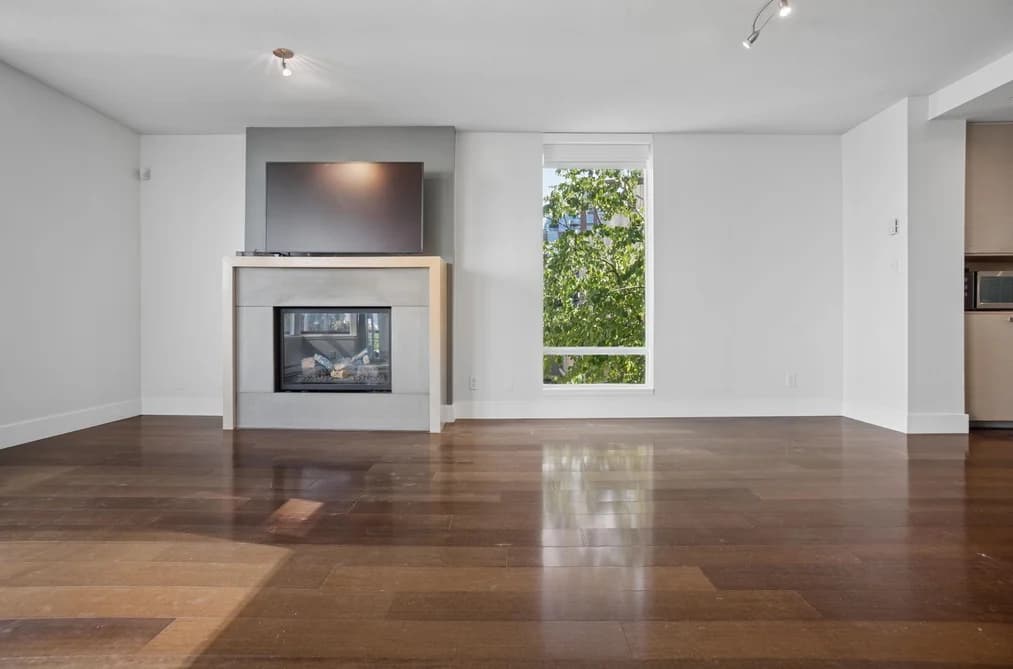 403 1530 W 8TH AVENUE, Vancouver, BC — Residential for Sale - Photo 2