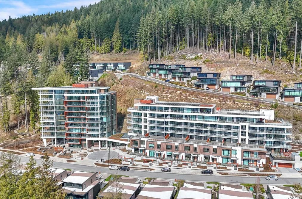 403 3963 UPLANDS WAY, West Vancouver, BC — Residential for Sale - Photo 2