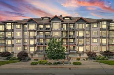 Condo for sale at 403 46021 Second Avenue Chilliwack British Columbia - MLS: R3153887