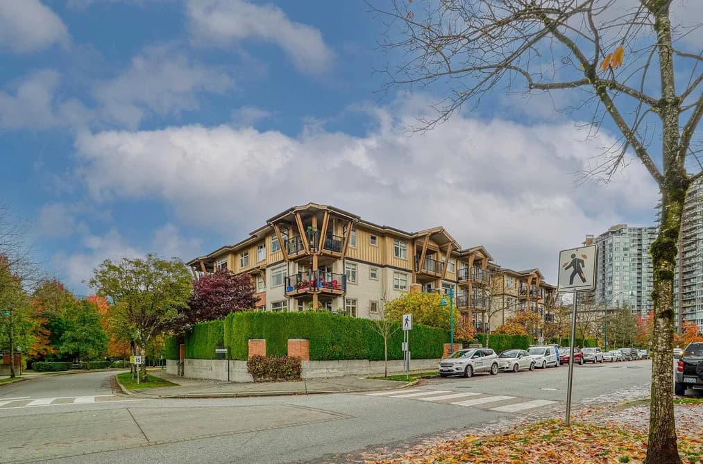 403 500 KLAHANIE DRIVE, Port Moody, BC — Residential for Sale - Main Photo