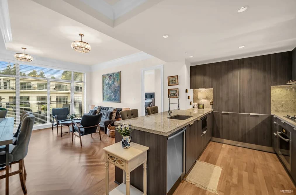 403 568 WATERS EDGE CRESCENT, West Vancouver, BC — Residential for Sale - Main Photo