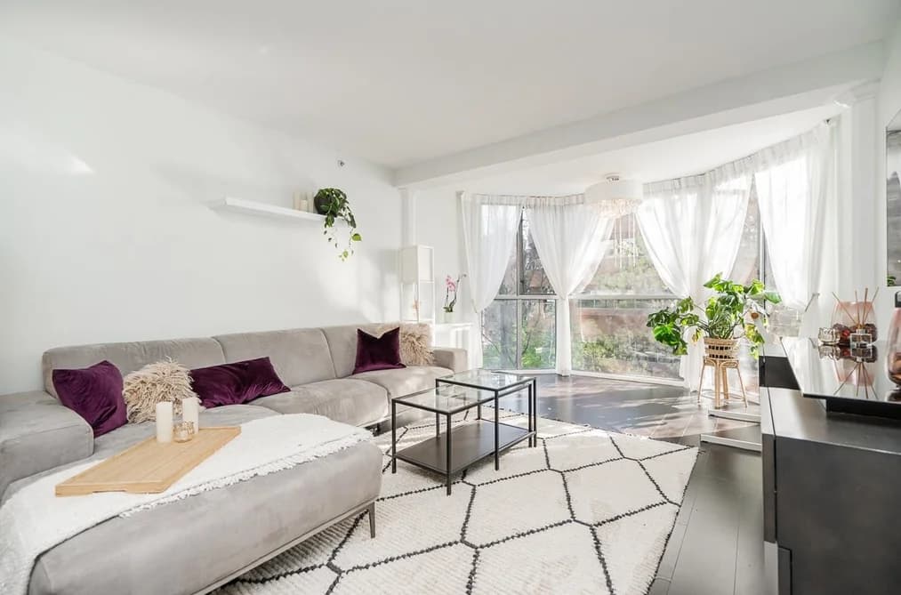 403 811 HELMCKEN STREET, Vancouver, BC — Residential for Sale - Main Photo