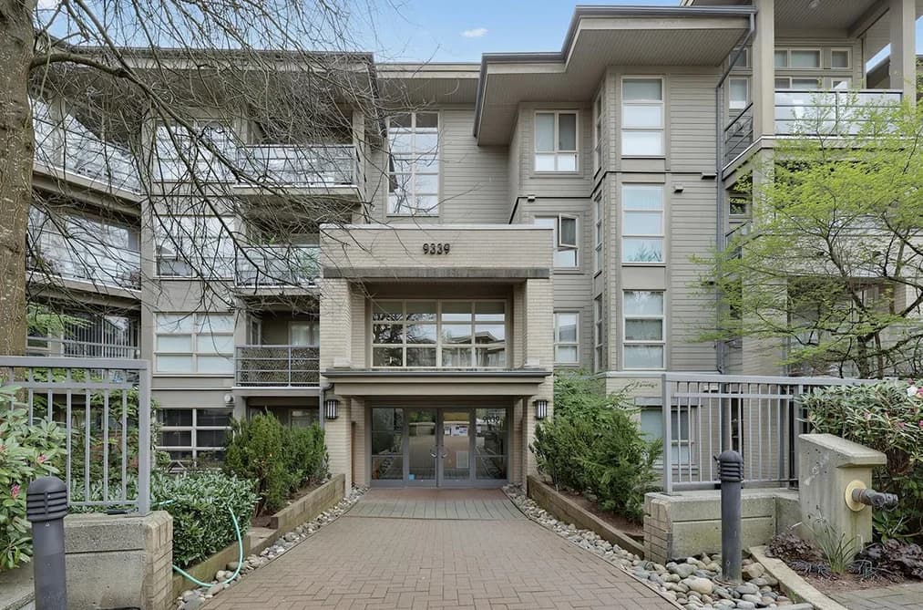 403 9339 UNIVERSITY CRESCENT, Burnaby, BC — Residential for Sale - Photo 2