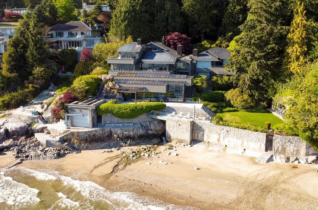 4036 MARINE DRIVE, West Vancouver, BC — Residential for Sale - Main Photo