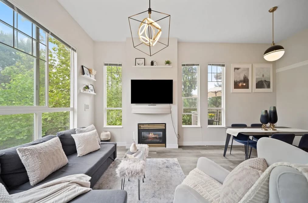 404 10186 155 STREET, Surrey, BC — Residential for Sale - Main Photo