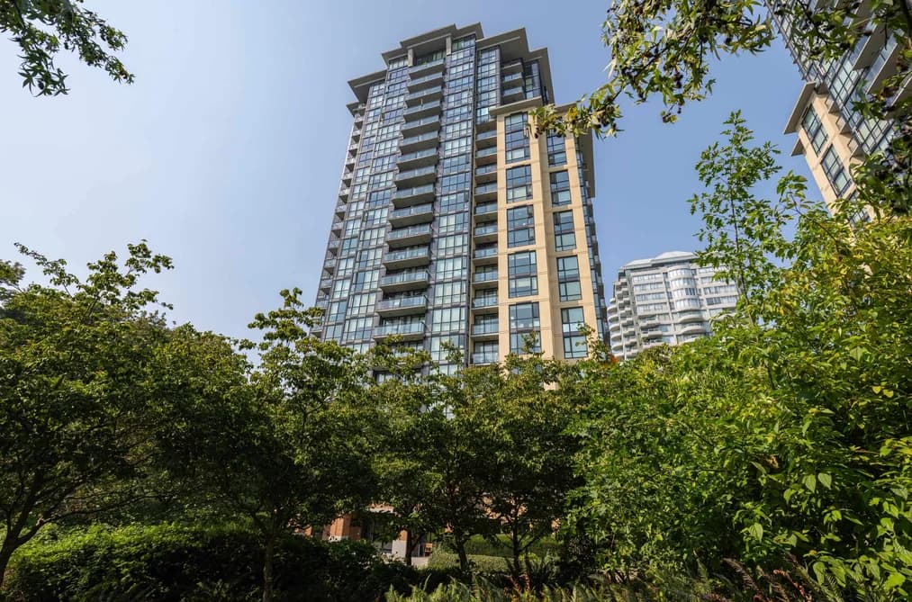 404 13380 108TH AVENUE, Surrey, BC — Residential for Sale - Main Photo