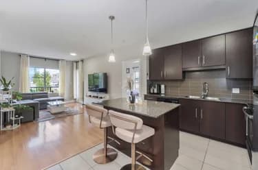 Condo for sale at 404 22290 North Avenue Maple Ridge British Columbia - MLS: R3103573