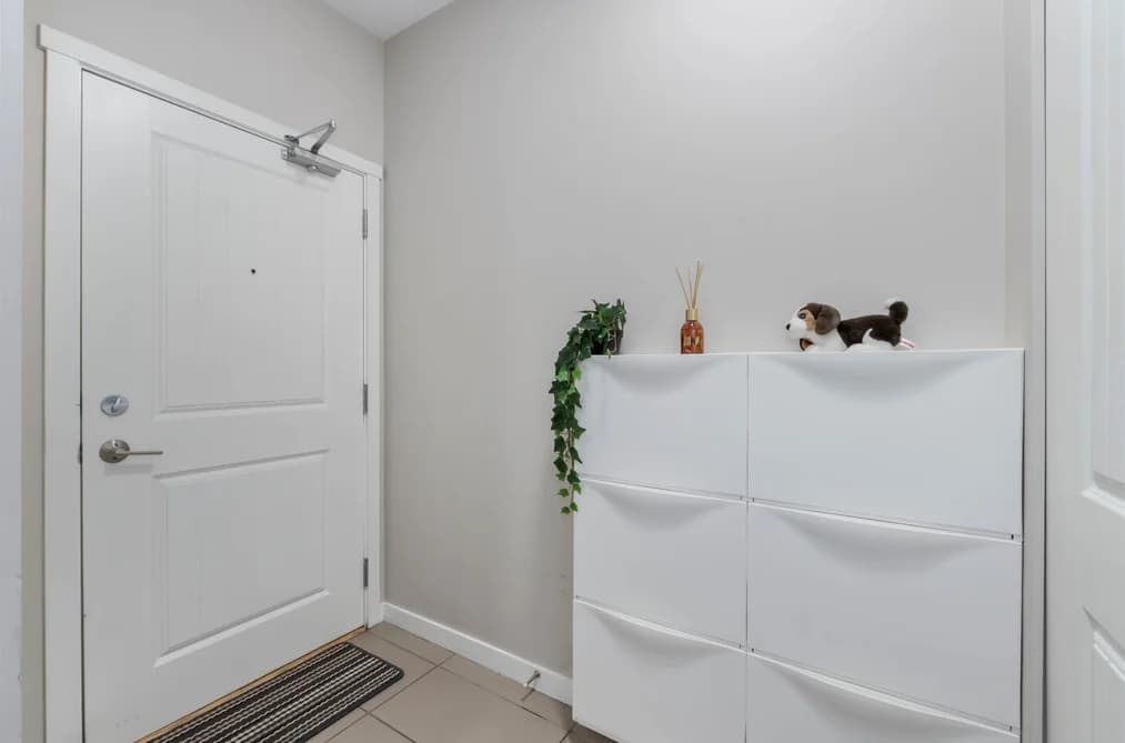 404 22290 NORTH AVENUE, Maple Ridge, BC — Residential for Sale - Photo 2