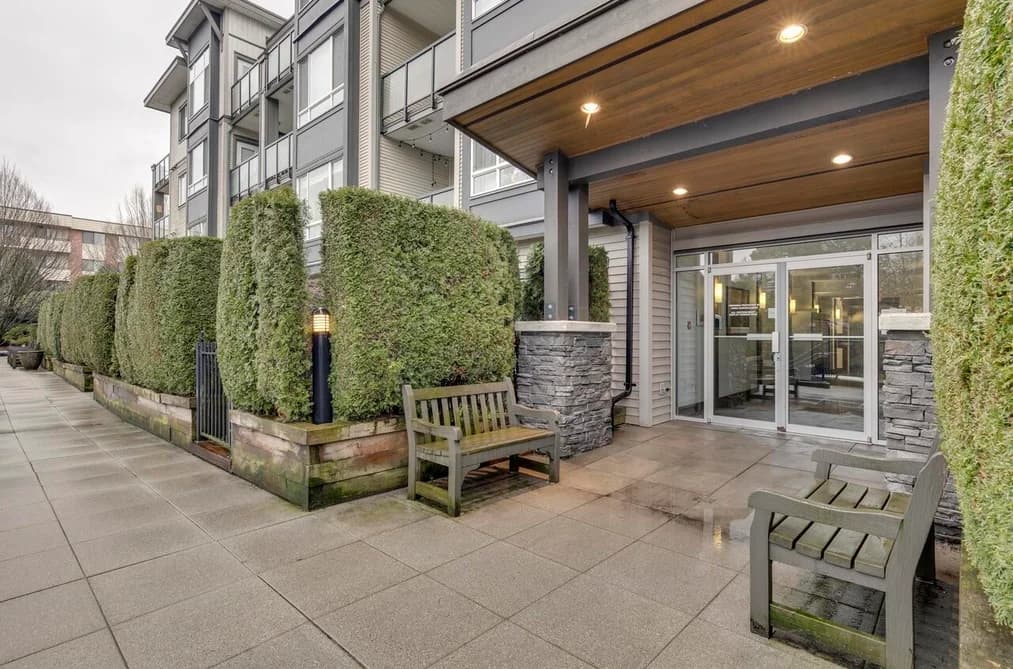 404 2943 NELSON PLACE, Abbotsford, BC — Residential for Sale - Photo 2