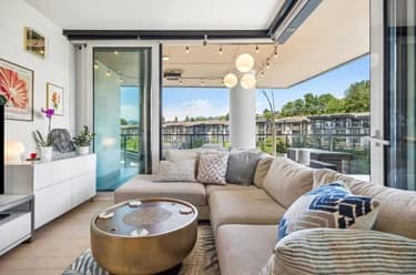 Condo for sale at 404 4880 Lougheed Highway Burnaby British Columbia - MLS: R3126902