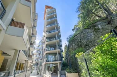 Condo for sale at 404 6699 Nelson Avenue West Vancouver British Columbia - MLS: R3087413