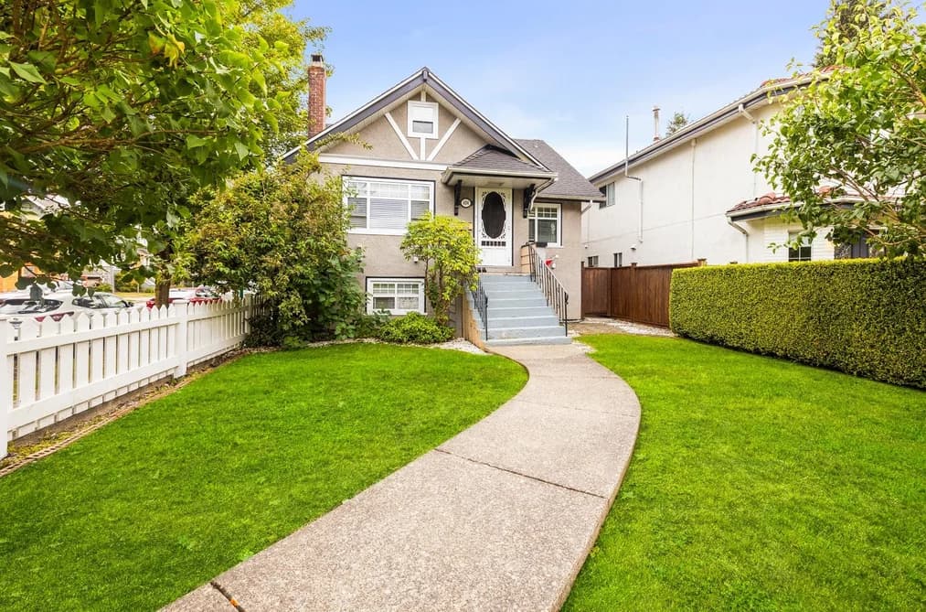 404 W 18TH AVENUE, Vancouver, BC — Residential for Sale - Photo 2