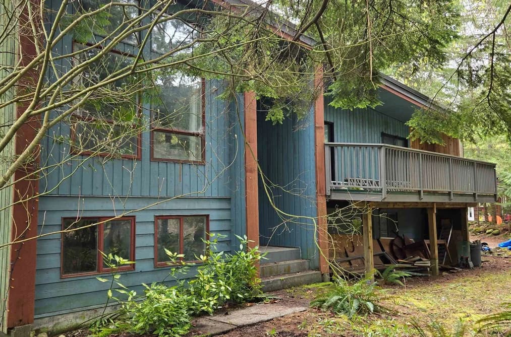 4040 MIDNIGHT WAY, Squamish, BC — Residential for Sale - Photo 2