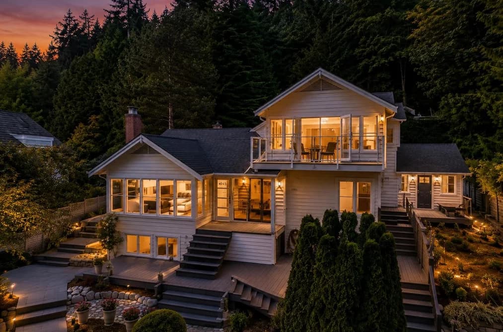4043 ROSE CRESCENT, West Vancouver, BC — Residential for Sale - Main Photo