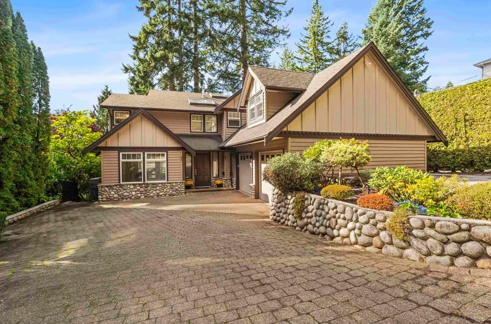 4047 WOODBURY AVENUE, North Vancouver, BC — Residential for Sale - Main Photo