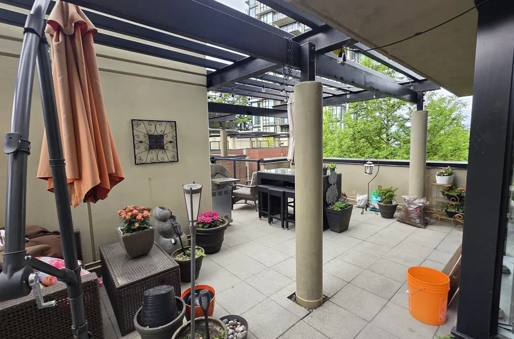 405 11 E ROYAL AVENUE, New Westminster, BC — Residential for Sale - Main Photo