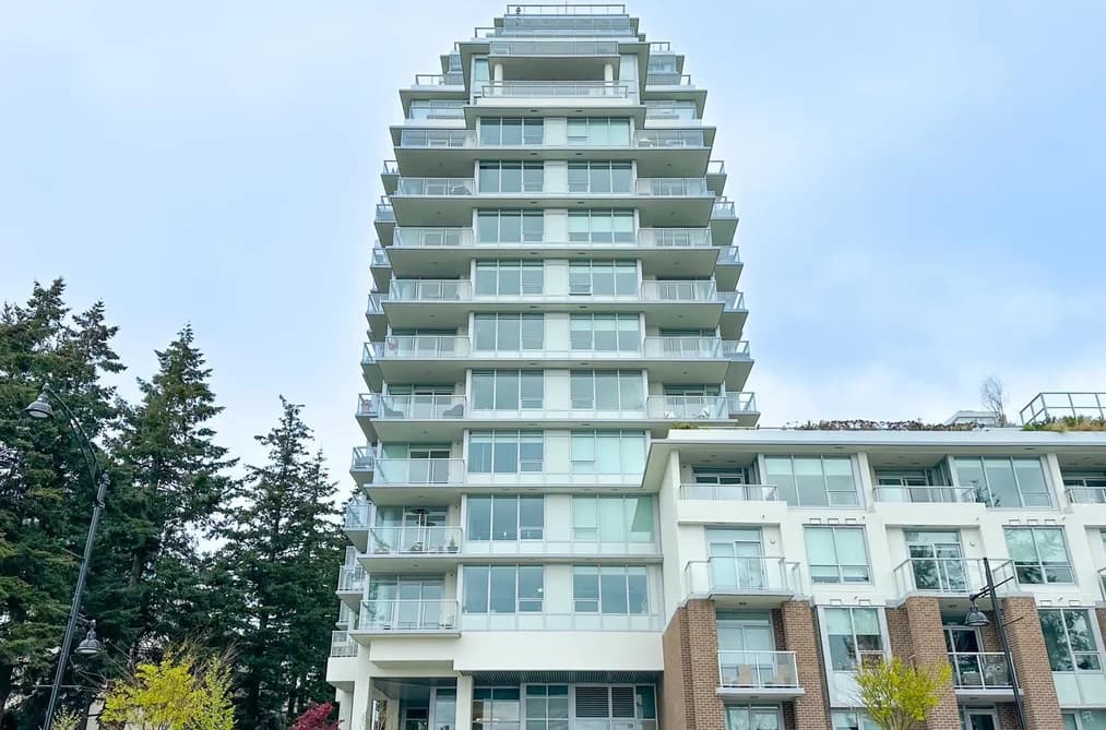 405 15165 THRIFT AVENUE, Surrey, BC — Residential for Sale - Main Photo