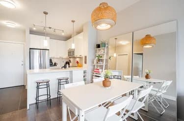 Condo for sale at 405 15388 105 Avenue Surrey British Columbia - MLS: R3131947