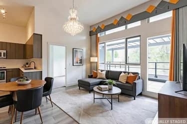 Condo for sale at 405 15628 104 Avenue Surrey British Columbia - MLS: R3147021