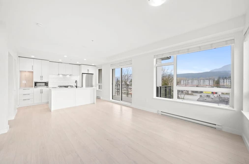 405 3038 ST GEORGE STREET, Port Moody, BC — Residential for Sale - Main Photo