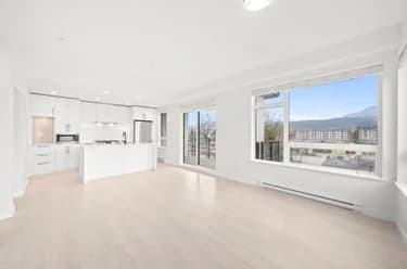 Condo for sale at 405 3038 St George Street Port Moody British Columbia - MLS: R3137290