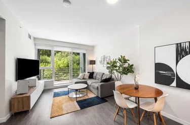 Condo for sale at 405 308 Morrissey Road Port Moody British Columbia - MLS: R3142633