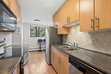 Condo for sale at 405 320 Royal Avenue New Westminster British Columbia - MLS: R3106325