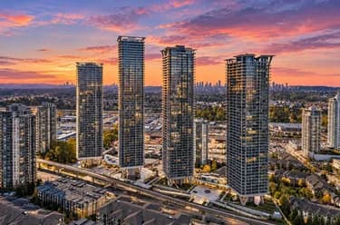 Condo for sale at 405 4890 Lougheed Highway Burnaby British Columbia - MLS: R3168644