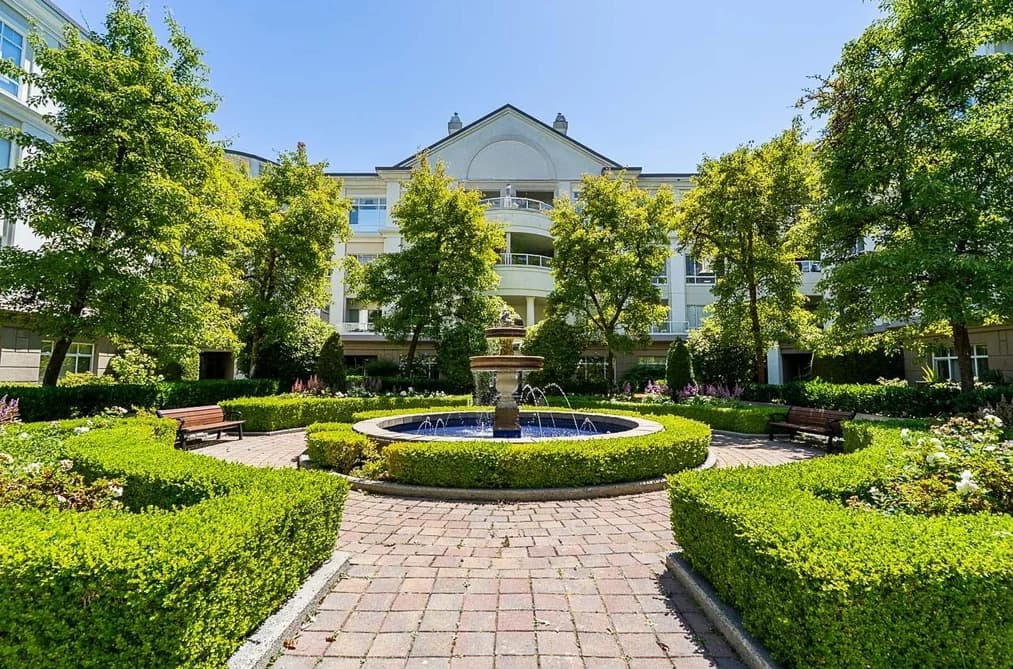 405 5735 HAMPTON PLACE, Vancouver, BC — Residential for Sale - Photo 2