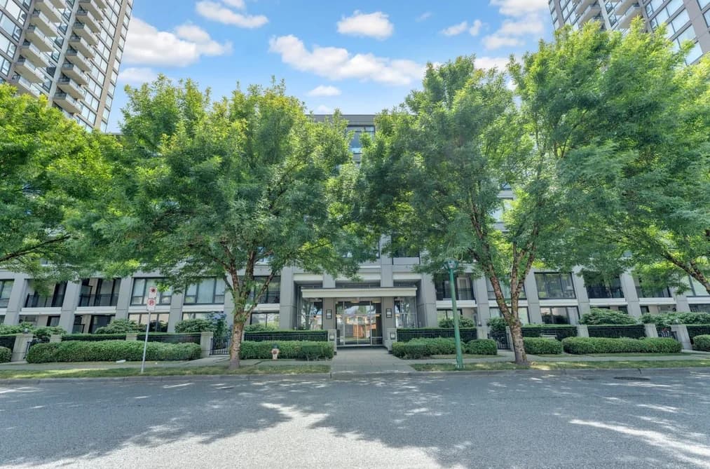 405 7138 COLLIER STREET, Burnaby, BC — Residential for Sale - Main Photo