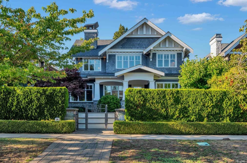 4055 W 39TH AVENUE, Vancouver, BC — Residential for Sale - Main Photo