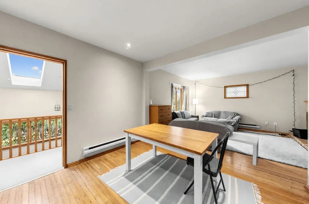 4058 W 17TH AVENUE, Vancouver, BC — Residential for Sale - Photo 2