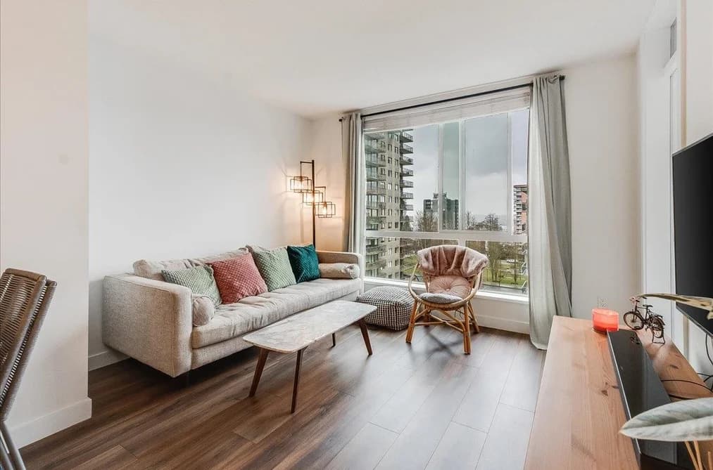 406 108 E 8TH STREET, North Vancouver, BC — Residential for Sale - Photo 2