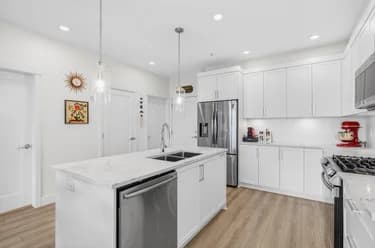 Condo for sale at 406 11865 227 Street Maple Ridge British Columbia - MLS: R3096185