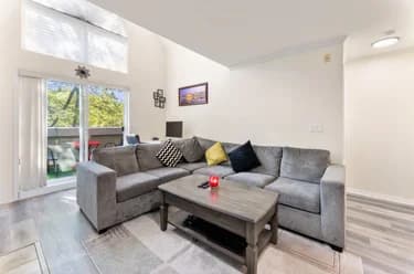 Condo for sale at 406 12155 75a Avenue Surrey British Columbia - MLS: R3150835
