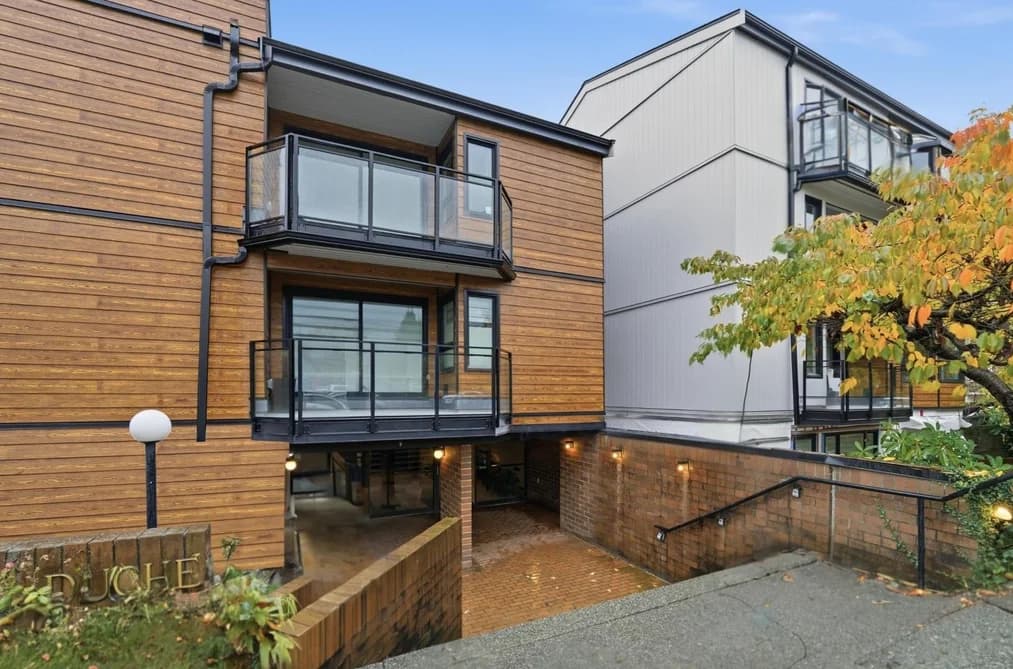 406 1340 DUCHESS AVENUE, West Vancouver, BC — Residential for Sale - Photo 2