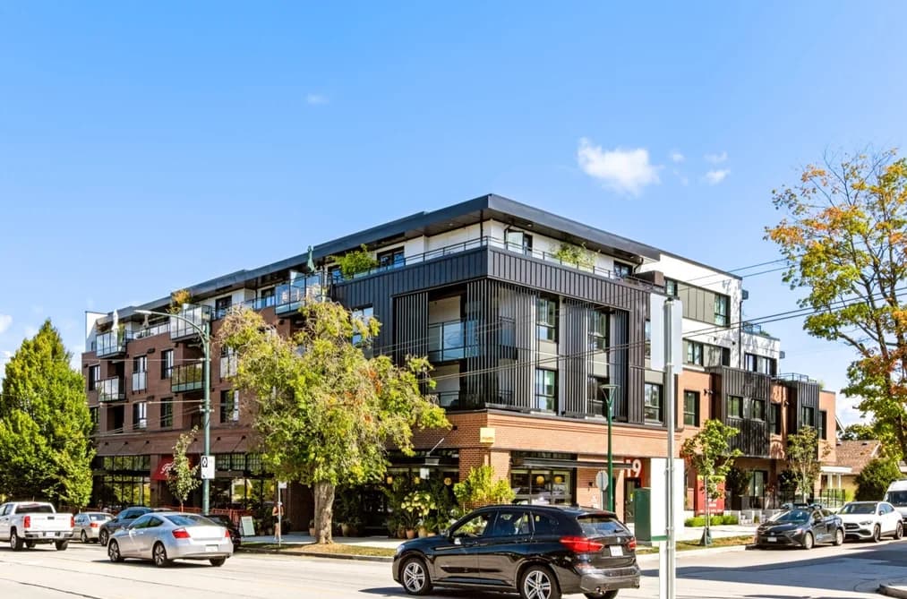 406 2419 GRANT STREET, Vancouver, BC — Residential for Sale - Photo 2