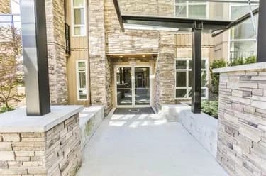 Condo for sale at 406 2465 Wilson Avenue Port Coquitlam British Columbia - MLS: R3111575