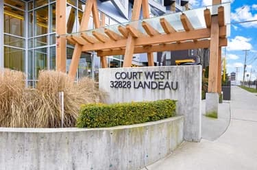 Condo for sale at 406 32828 Landeau Place Abbotsford British Columbia - MLS: R3093955