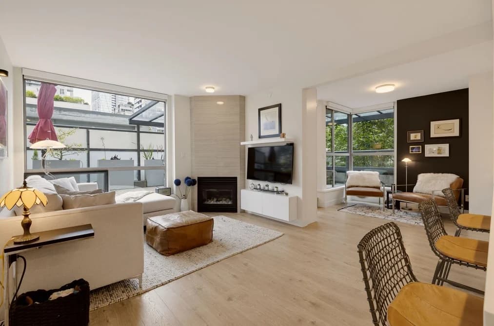 406 928 RICHARDS STREET, Vancouver, BC — Residential for Sale - Photo 2