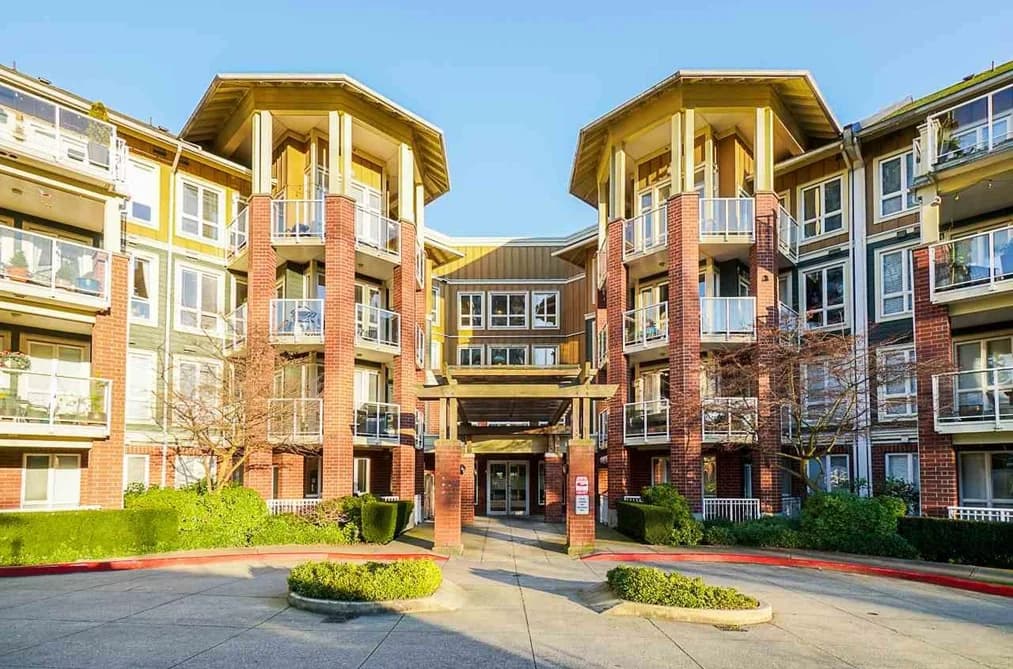 407 14 E ROYAL AVENUE, New Westminster, BC — Residential for Sale - Main Photo