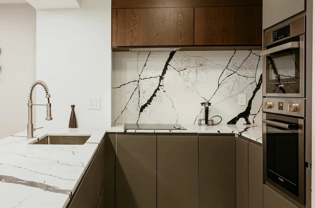 407 1455 ROBSON STREET, Vancouver BC V6G 1C1 - Photo 1